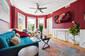 Wrigley 2BR, 1BA with Free Parking